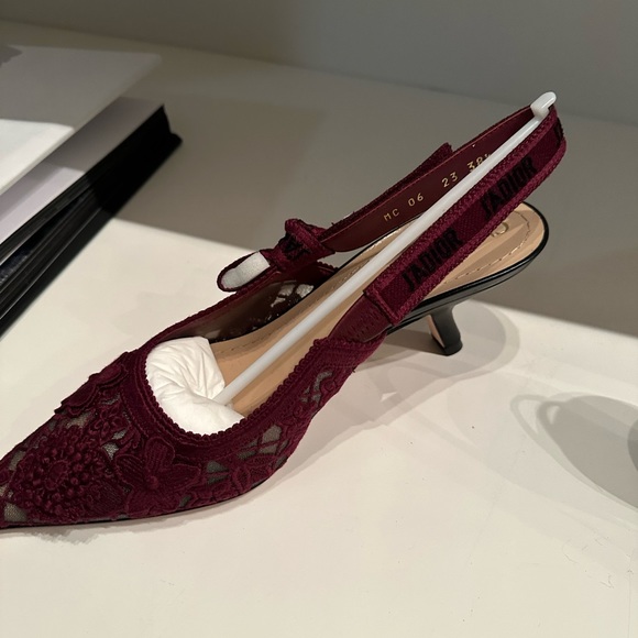 Christian Dior Burgundy Lace  Sling Back Pumps Size 38 1/2. - Picture 2 of 7